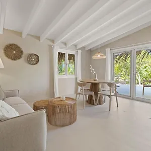 https://sorobon-beach-resort.comcaribbean.com